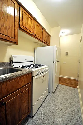 Rented by Bohemia Realty Group | media 7