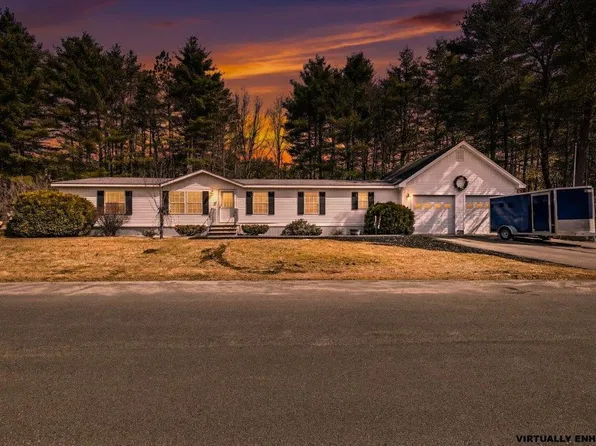 18 Stacey Drive, Hopkinton, NH 03229