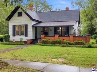 222 E Wine St, Mullins, SC 29574