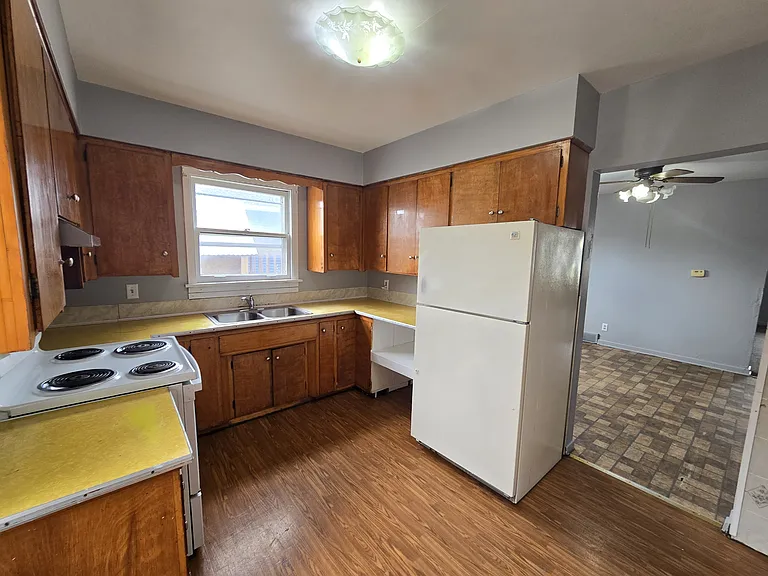216 Courtland St #1 — Photo 13