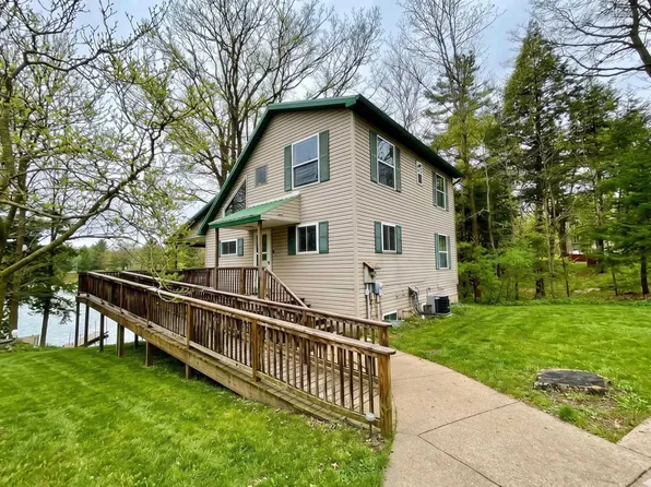 4612 Birch Park Dr, Gladwin, MI 48624