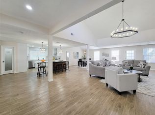 11503 Burgoyne Dr, Houston, TX 77077