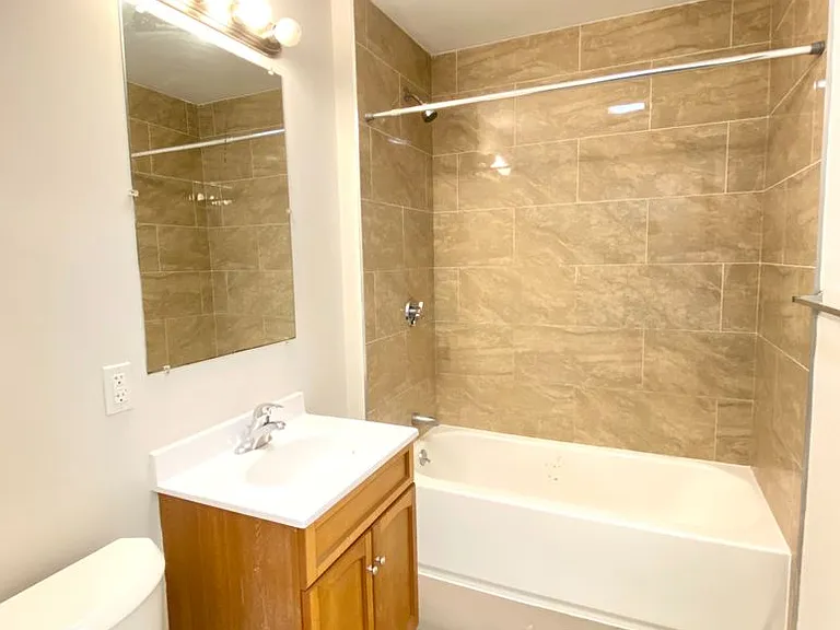 42-44 Waverly St #46 — Photo 5