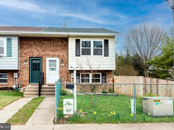 72 Carnival Dr, Taneytown, MD 21787