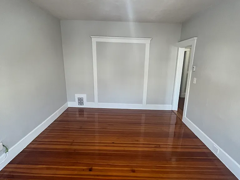17 Roseclair St #3 — Photo 23
