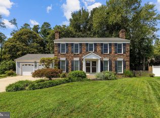 2438 Henslowe Dr, Rockville, MD 20854