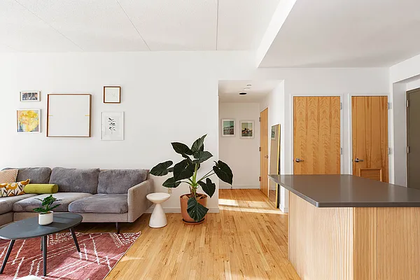 Sold by Compass | media 2