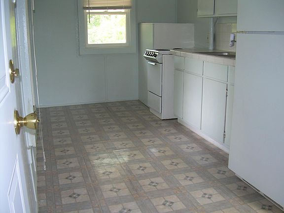 3rd image of 5507 Reiger Ave #1/2