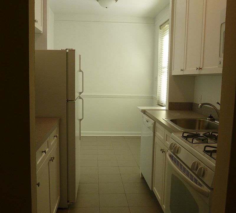 1st image of 65-44 Saunders St #407