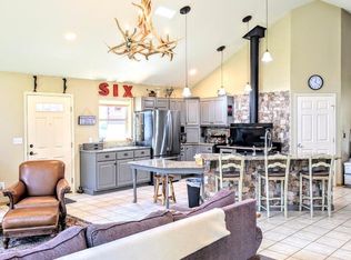 6038 Meadow Creek Rd, Bonners Ferry, ID 83805