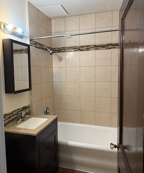 19056 Old Detroit Rd #11 — Photo 5