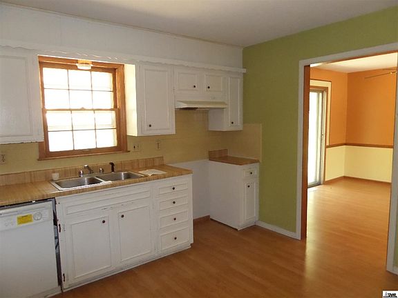 4th image of 7120 Waverly Ave