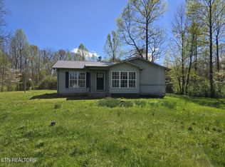 467 New Light Cir, Winfield, TN 37892