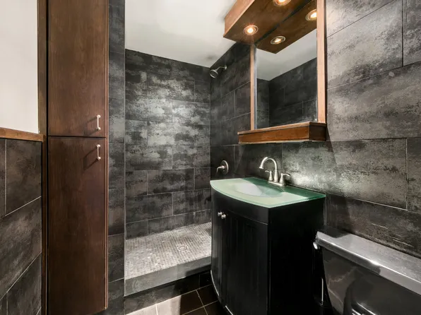 244 East 30th Street image 11 of 11