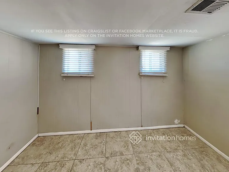 5318 W Windsor Ave — Photo 4