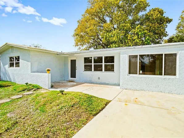 5041 SW 94th Way, Cooper City, FL 33328