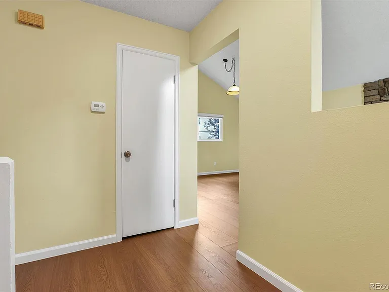 8913 E Chenango Ave — Photo 15