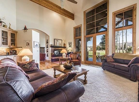 5th image of 2869 Estates Dr