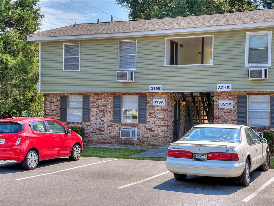 1st image of 400 Verdery St #17277908