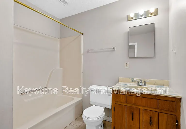 1375 Thompsonville Ln #3 — Photo 13