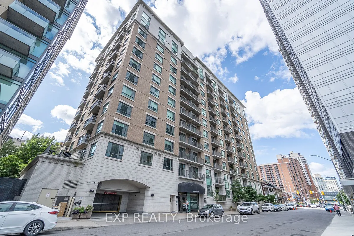 Building Photo - 200 Besserer St #1112