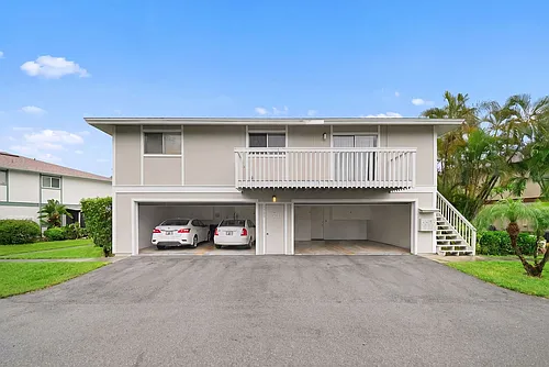3401 New South Province Blvd #4 Photo 1