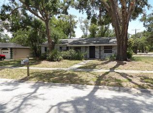 816 W 130th Ave, Tampa, FL 33612