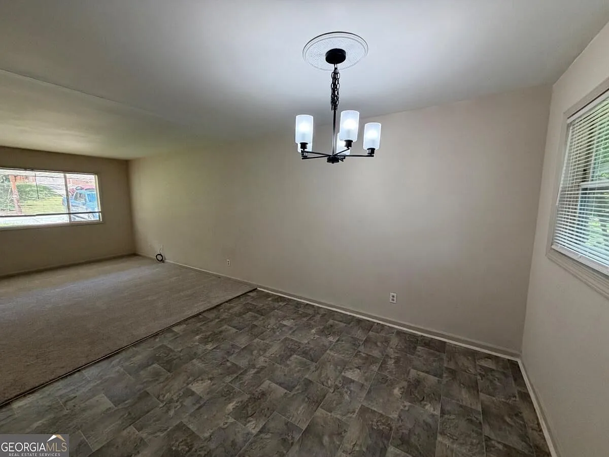 5 bed, 2.0 bath, $1,895 — Photo 4
