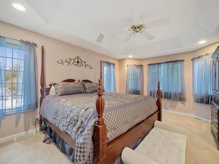 1703 Suwannee Cir — Photo 8