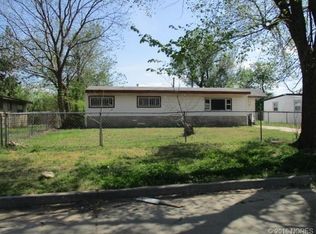 2868 E 45th St N, Tulsa, OK 74110