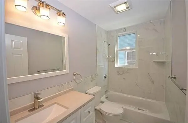 13 Spalding St #2 — Photo 2