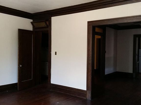 Living room to dining room