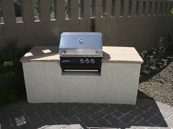 Gas grill