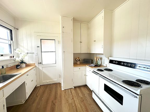5th image of 3344 Francis St #3344