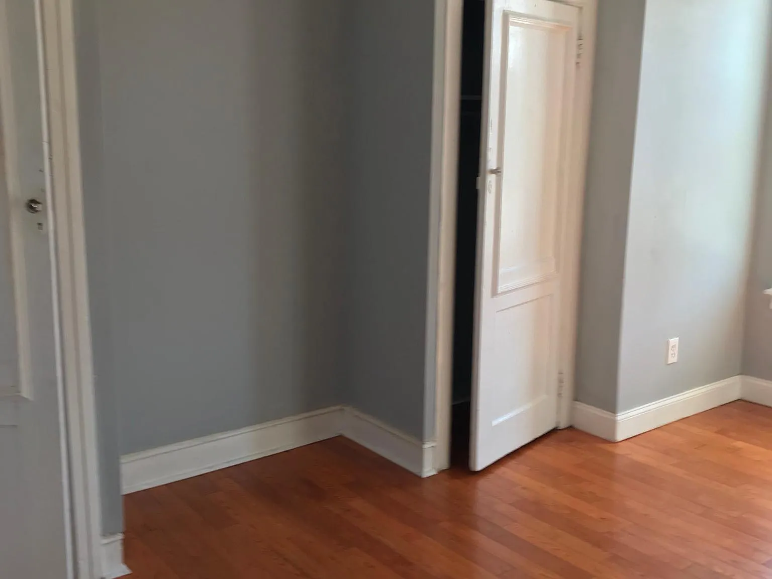 2 bed, $1,100 — Photo 3