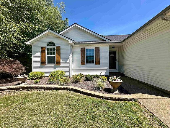 2nd image of 7733 Miranda Dr