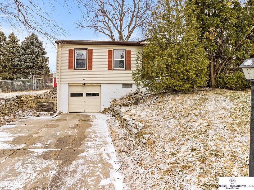 1st image of 7310 James Ave