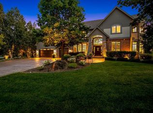 7665 Crosswind Ct, Lakeville, MN 55044