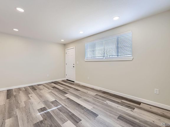 4th image of 2545 Kenton Street