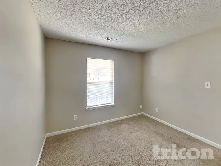12209 Stewarts Crossing Dr — Photo 11