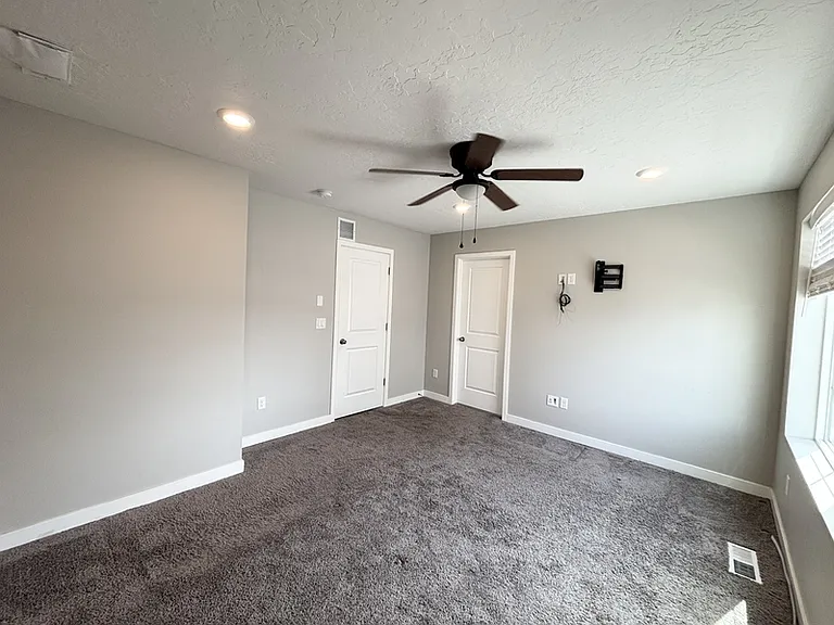 153 E Brushy Canyon St — Photo 15