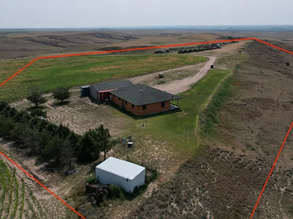 596 Rd East 120, Ogallala, NE 69153