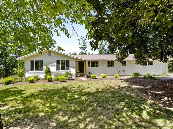 17340 NE Woodland Loop Rd, Yamhill, OR 97148