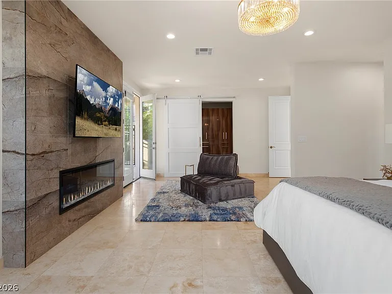 1635 Liege Dr — Photo 36