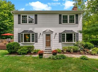 61 Poplar Rd, Briarcliff Manor, NY 10510