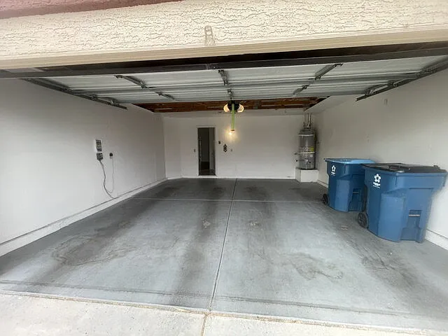 1429 Lilac Breeze Cir — Photo 25