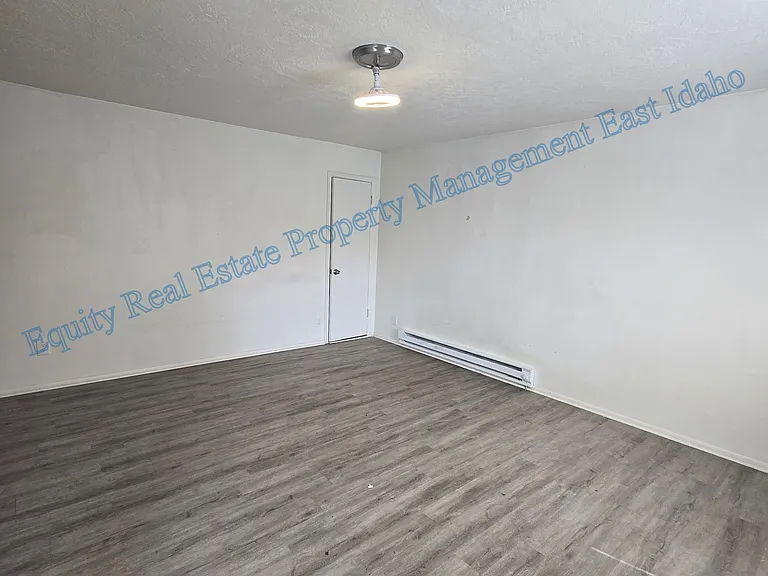 229 S Garfield Ave #3 — Photo 19