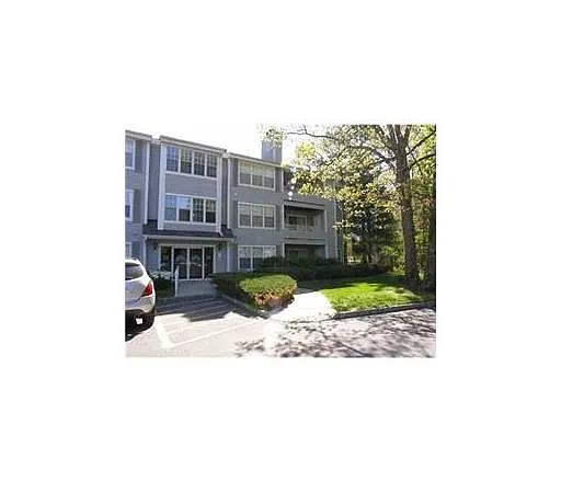 2303 Candlelight Ct photo 1