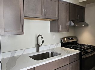 4445 N Central Park Ave #2, Chicago, IL 60625