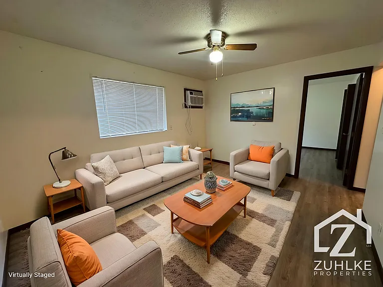 220 E Court St #3A — Photo 2